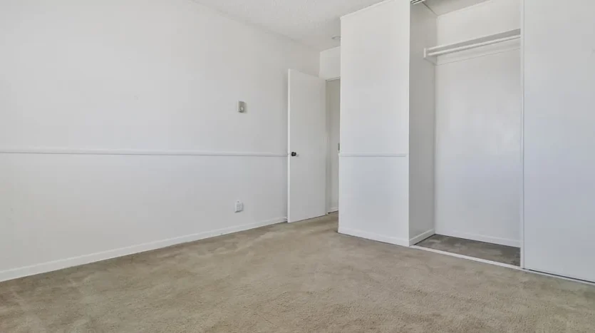 369 E Surfside Drive