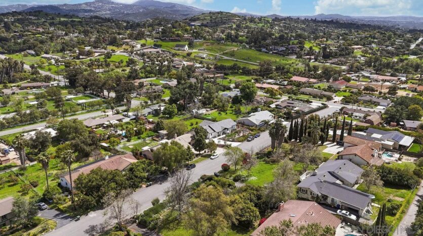 1672 Citrus Hills Lane Escondido