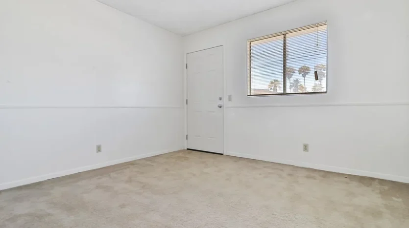 369 E Surfside Drive